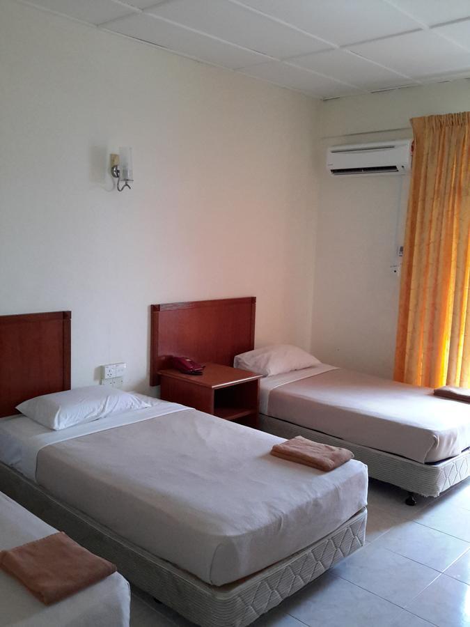Tanjung Demong Beach Resort Kuala Besut Zewnętrze zdjęcie