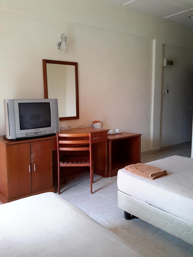 Tanjung Demong Beach Resort Kuala Besut Zewnętrze zdjęcie