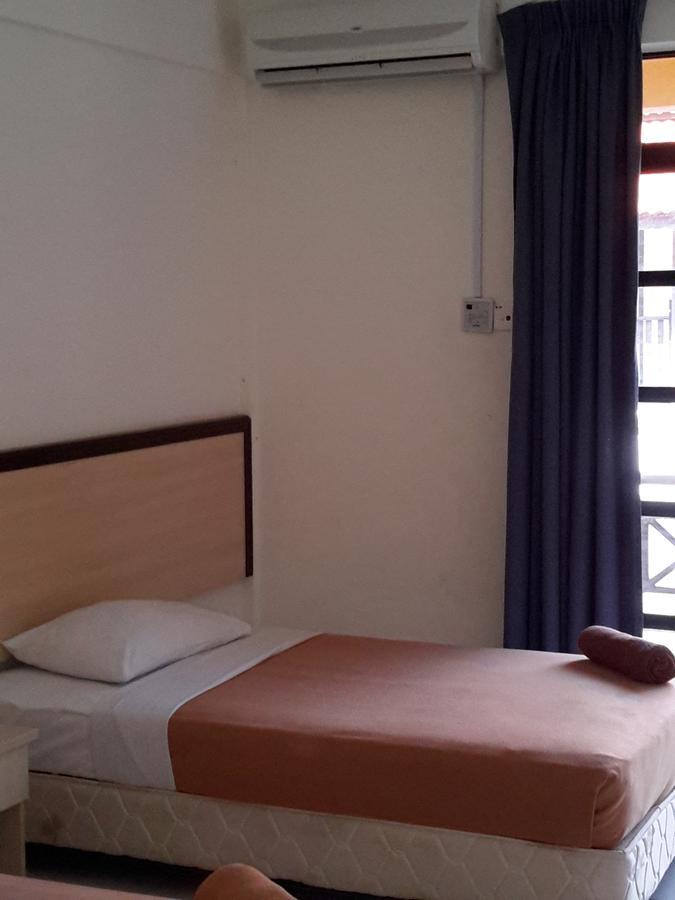 Tanjung Demong Beach Resort Kuala Besut Zewnętrze zdjęcie